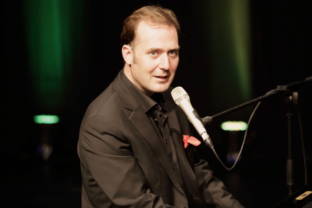 Michael Zalejski präsentiert Chansons von „Reinhard Mey“