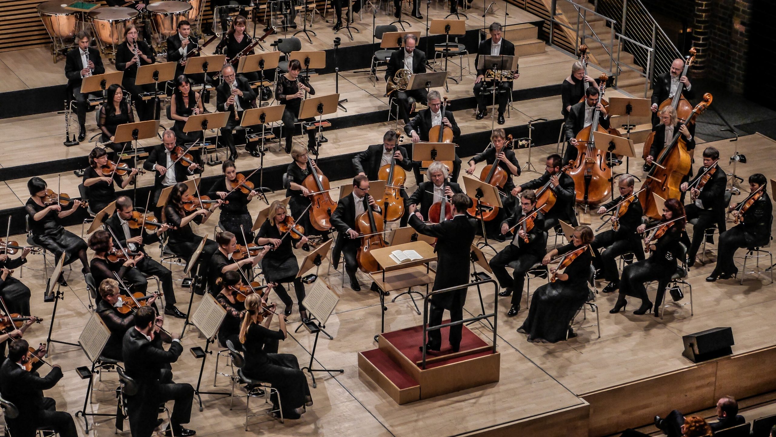 NEUBRANDENBURGER PHILHARMONIE » Veranstaltungszentrum Neubrandenburg GmbH